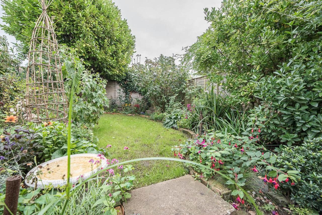 וודברידג' North Cottage, Alderton מראה חיצוני תמונה